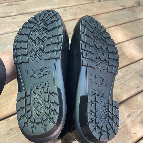 UGG rain boots - Picture 3 of 6